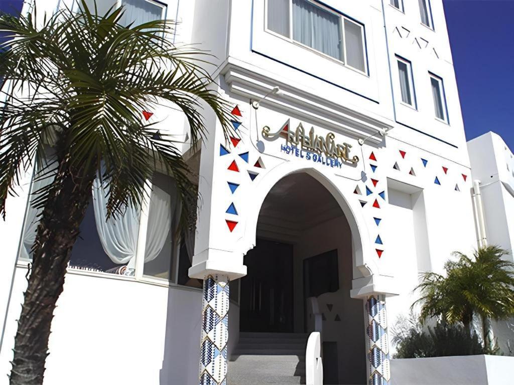 Arabian Art Hotel & Gallery Onjuku Exteriér fotografie
