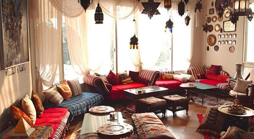 Arabian Art Hotel & Gallery Onjuku Exteriér fotografie